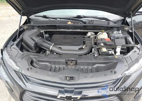 2022 Chevrolet Blazer Awd 2Lt from USA, damaged, VIN 3GNKBHR40NS158191